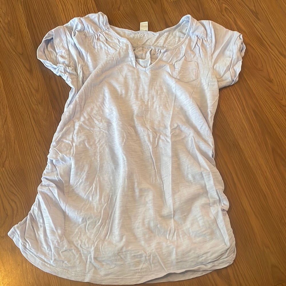 old navy maternity t-shirt